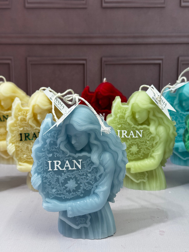 شمع دستساز دختر ایران